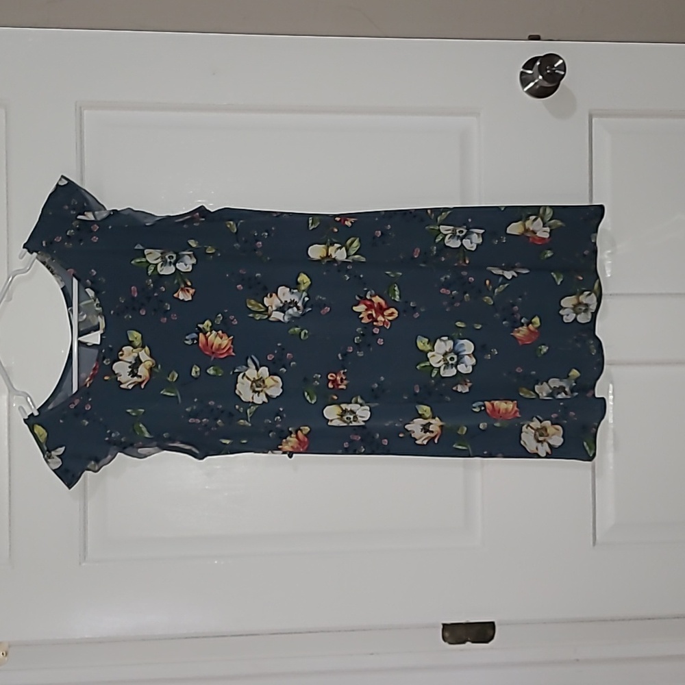 Floral lightweight dress